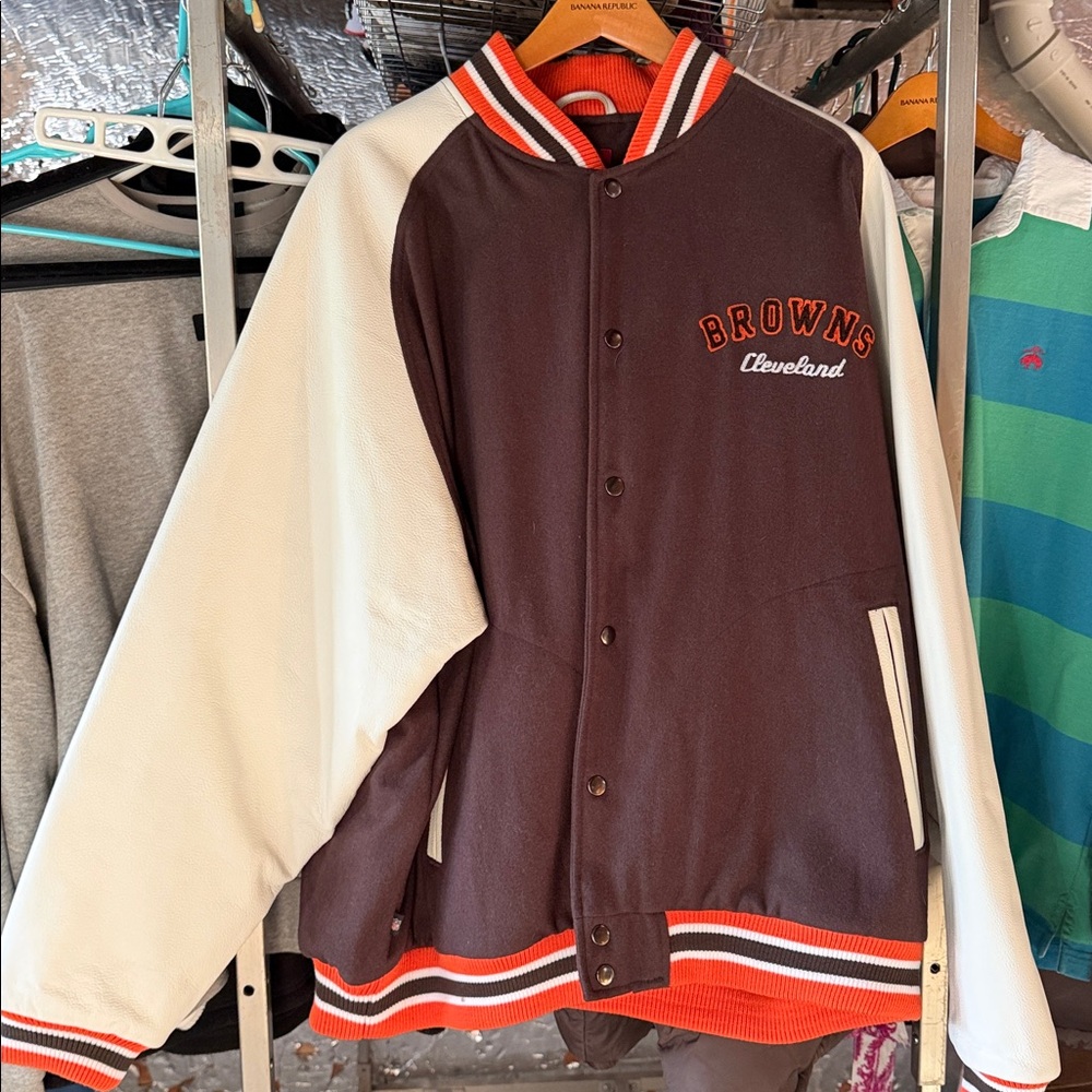 Reebok NFL Gridiron Classic Cleveland Browns Varsity Jacket 2XL